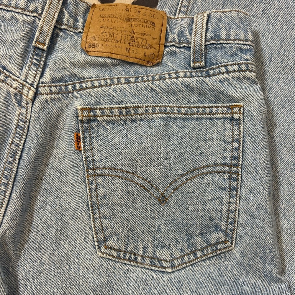 Vintage Levi’s 550 Orange Tab Jeans | 33x32 | 90’s